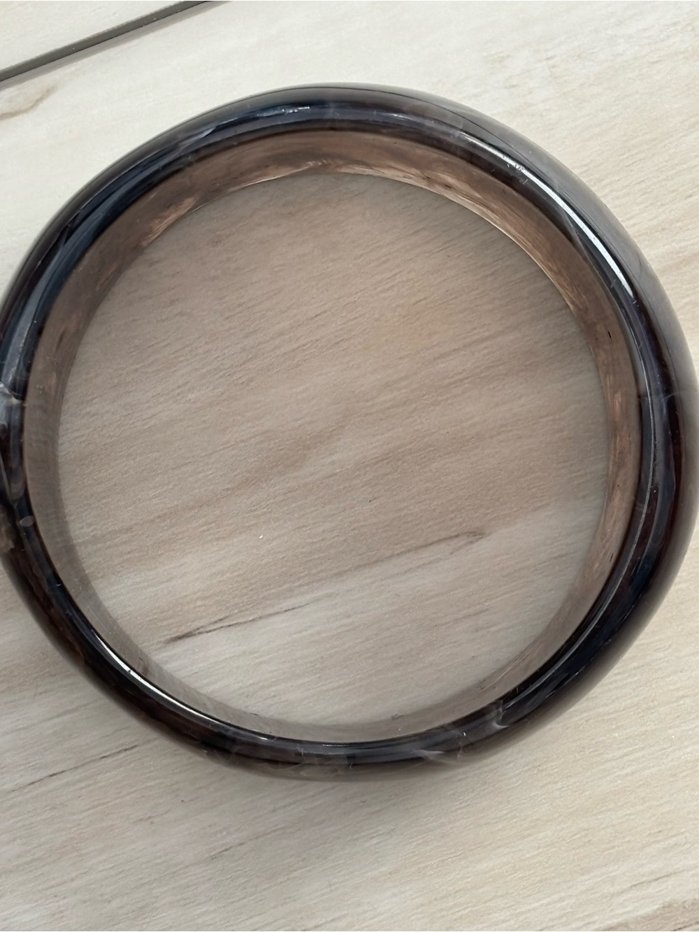 Brown Swirl Resin Bangle Bracelet - Women's Fashion Bracelet